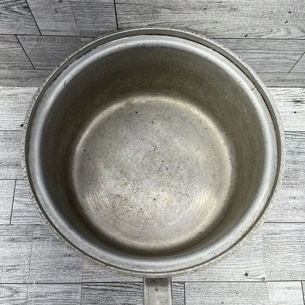 Vintage Kitchen Craft 2.5 Quart‎ Sauce Pan With Lid Made In USA